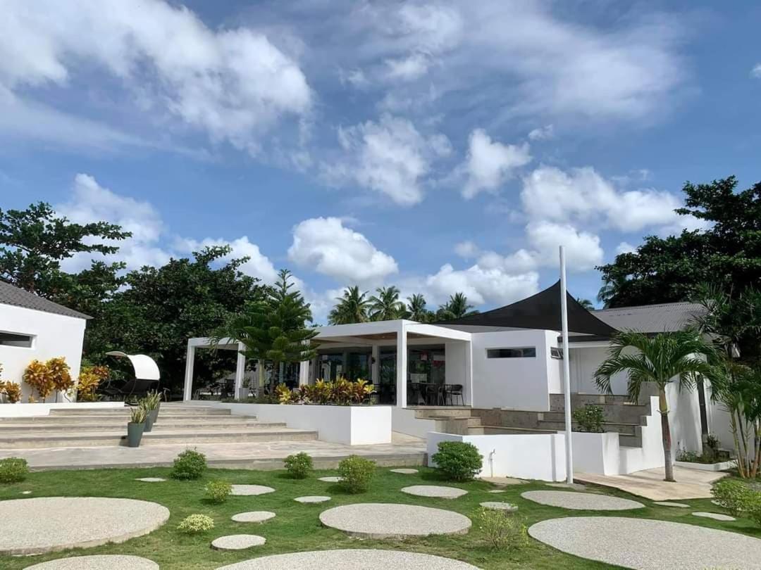 เซบู อาร์ รีสอร์ต ตาบวยลัน Hotel Tabuelan ภายนอก รูปภาพ
